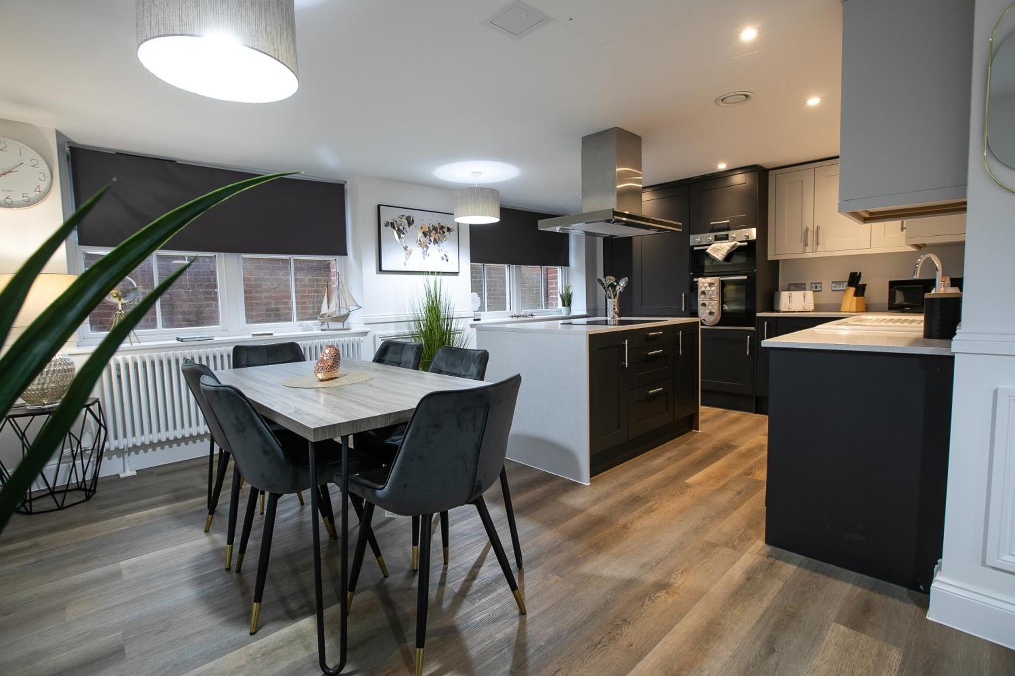 The Burlington Collection Apartment Sheringham Bagian luar foto
