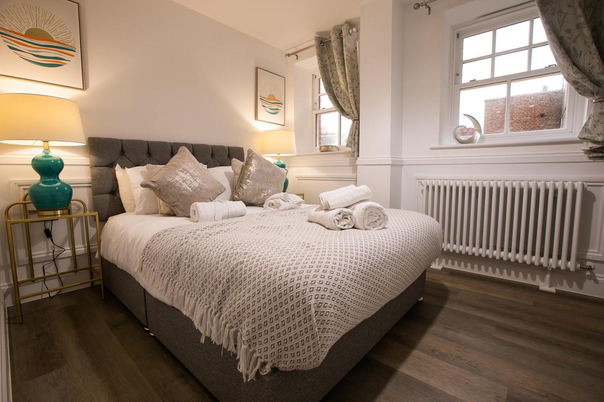 The Burlington Collection Apartment Sheringham Bagian luar foto