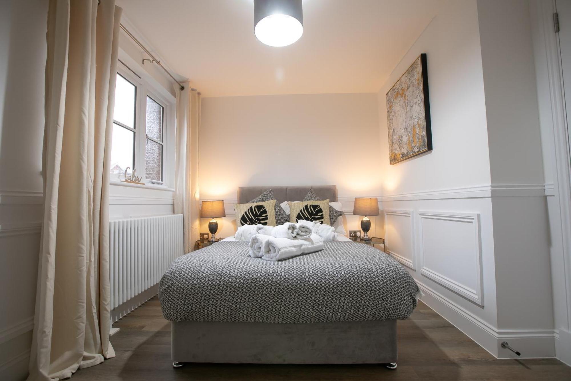 The Burlington Collection Apartment Sheringham Bagian luar foto
