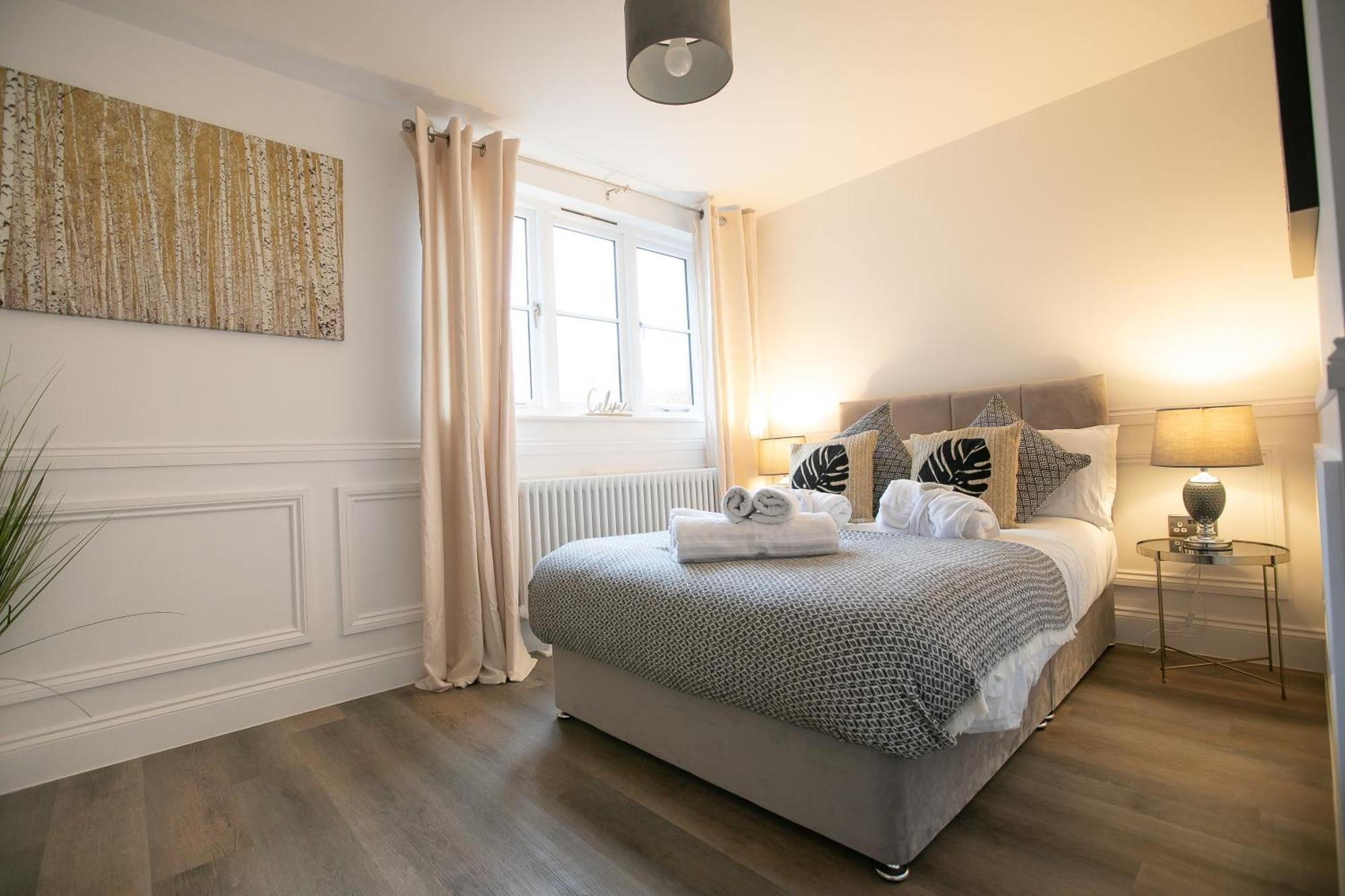 The Burlington Collection Apartment Sheringham Bagian luar foto