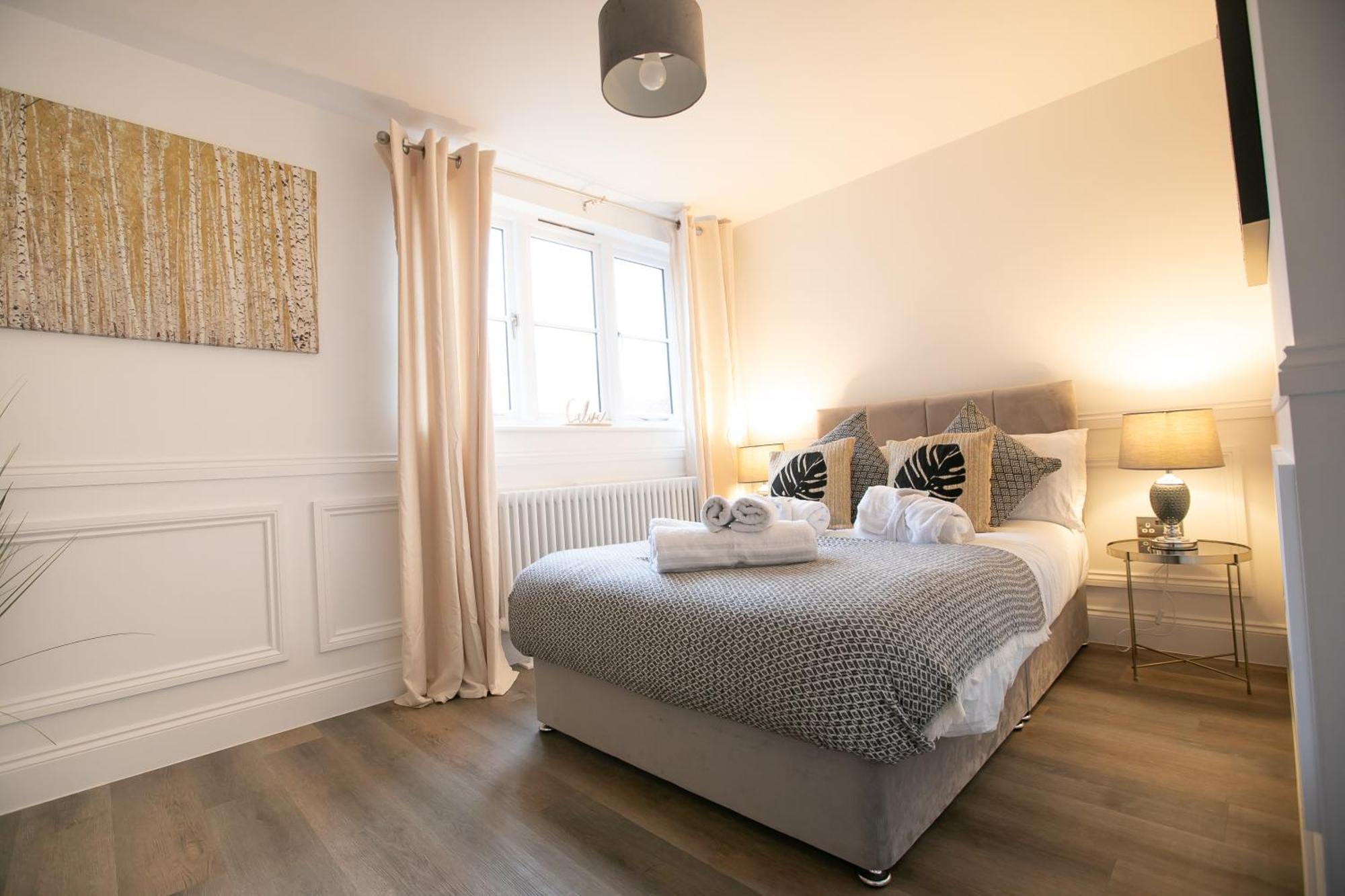 The Burlington Collection Apartment Sheringham Bagian luar foto