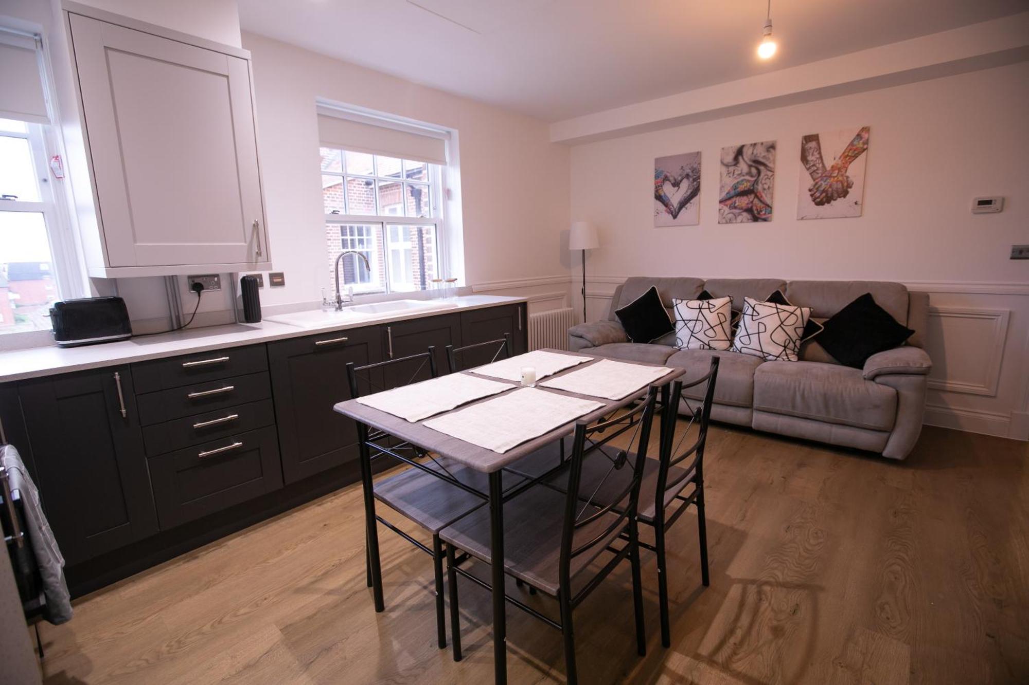 The Burlington Collection Apartment Sheringham Bagian luar foto