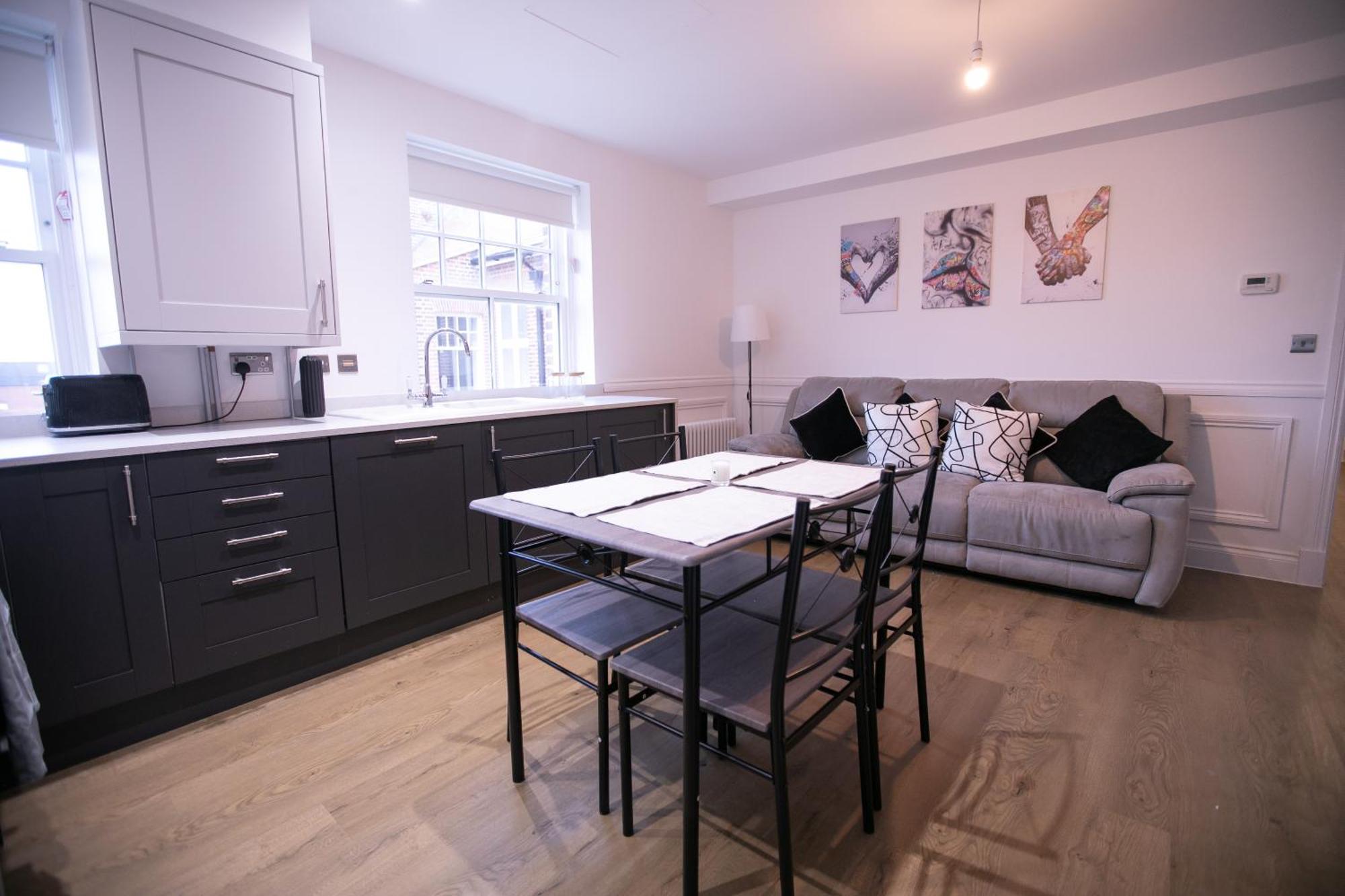 The Burlington Collection Apartment Sheringham Bagian luar foto