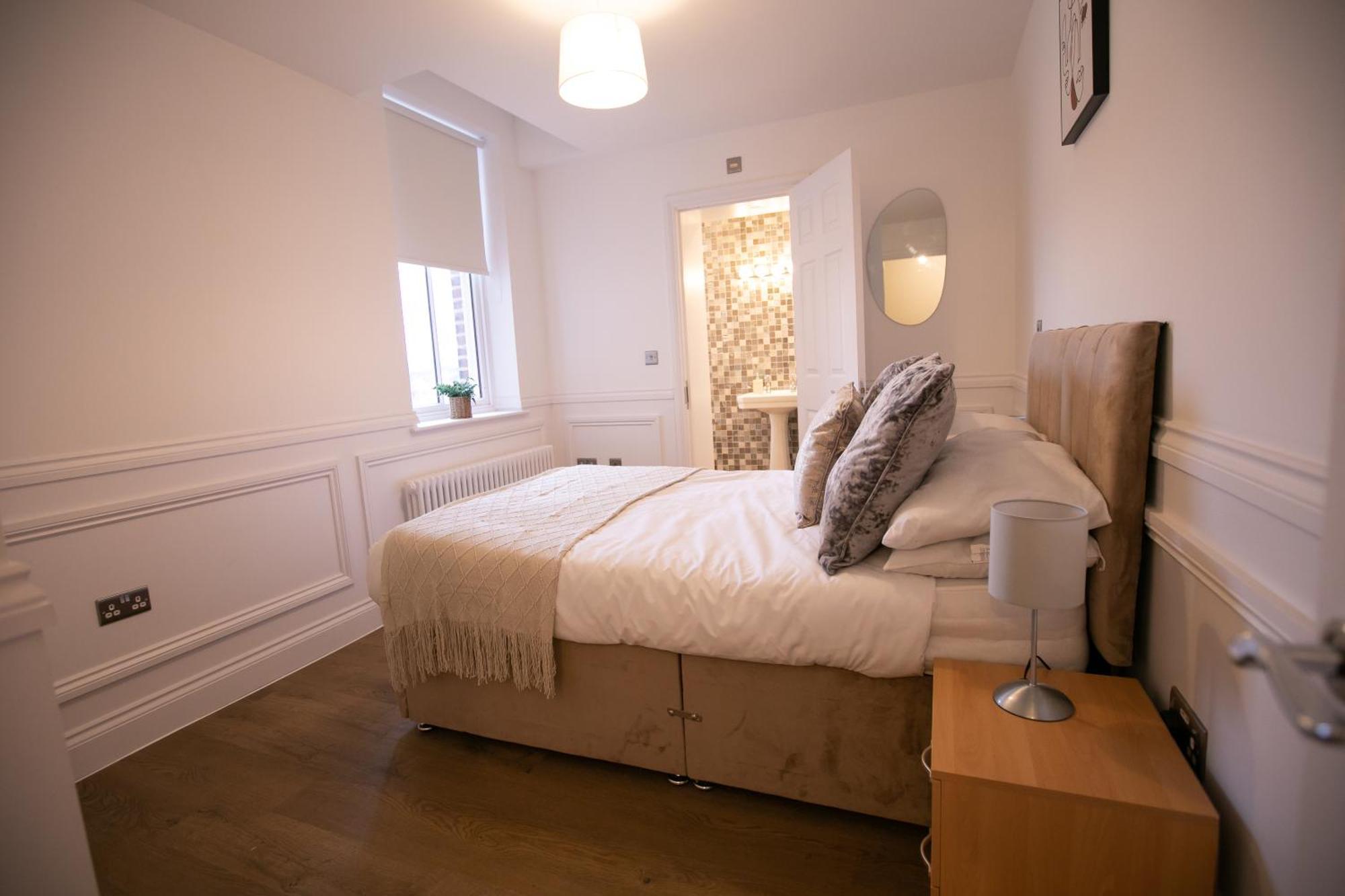 The Burlington Collection Apartment Sheringham Bagian luar foto